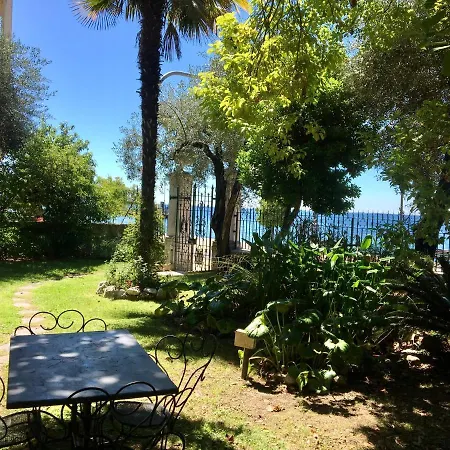 Gabbianella Con Giardino Lungolago Maderno Apartmán *