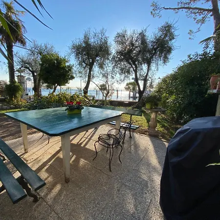 Appartamento Gabbianella Con Giardino Lungolago Maderno *